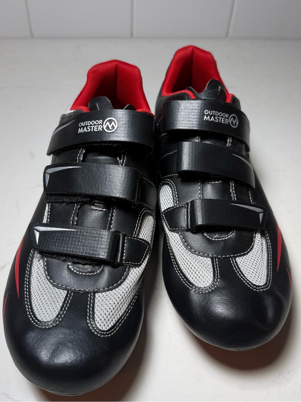 Outdoor Master Men's Black & Red Athletic Cycling Shoes